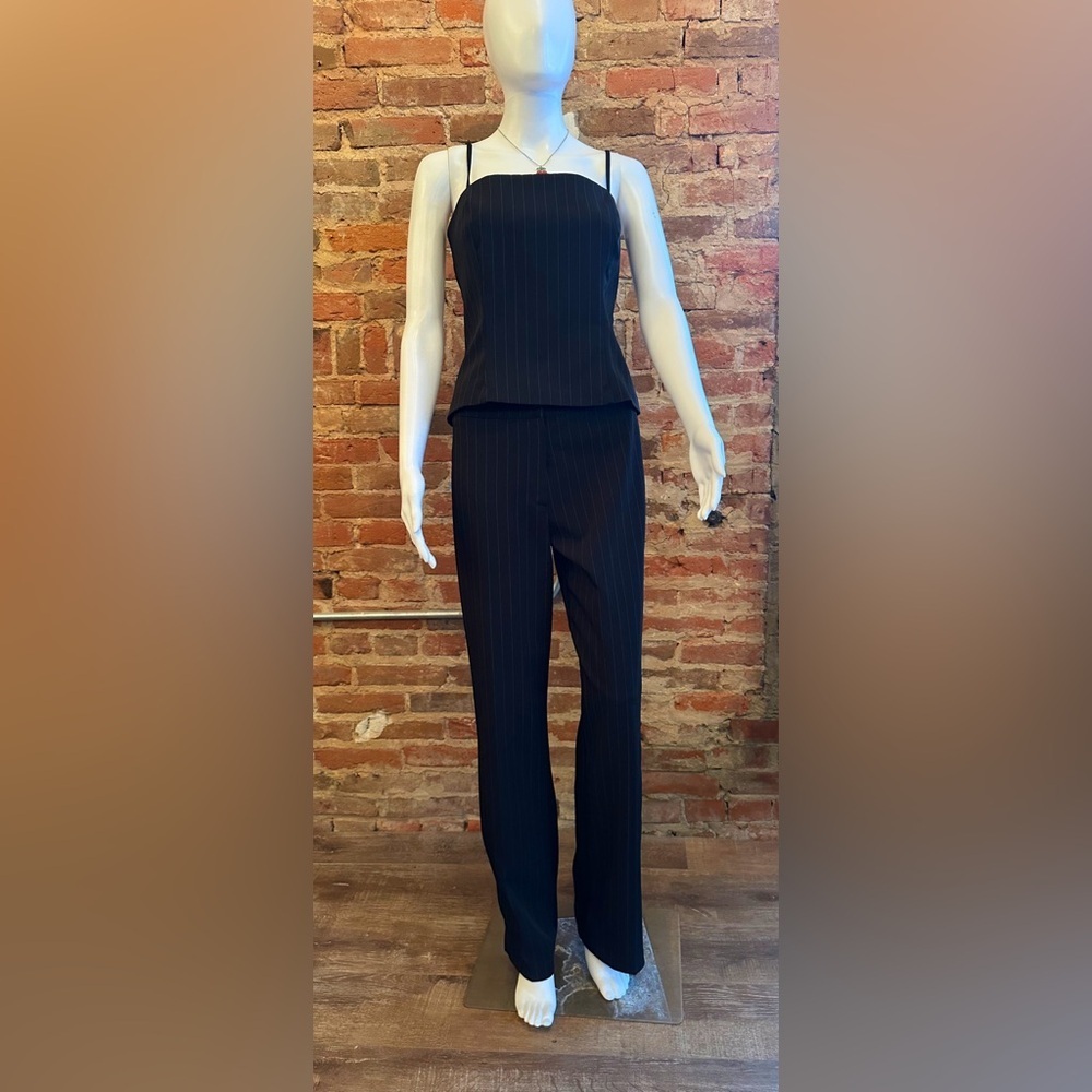 Y2K Studio Y Black Pinstripe 3 Piece Sleeveless Pantsuit - Picture 2 of 15